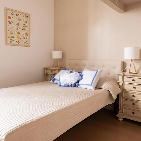 And Roomy Near The Station And Duomo - Homeunity