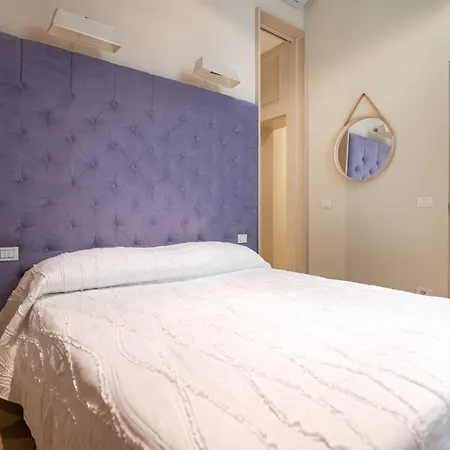 And Roomy Near The Station And Duomo - Homeunity Apartment