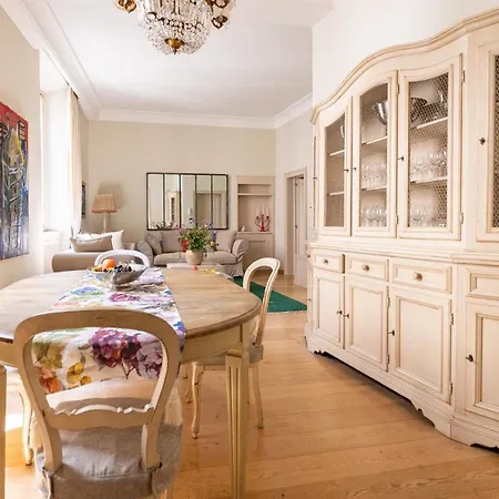 Apartment And Roomy Near The Station And Duomo - Homeunity