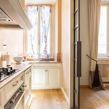 And Roomy Near The Station And Duomo - Homeunity *